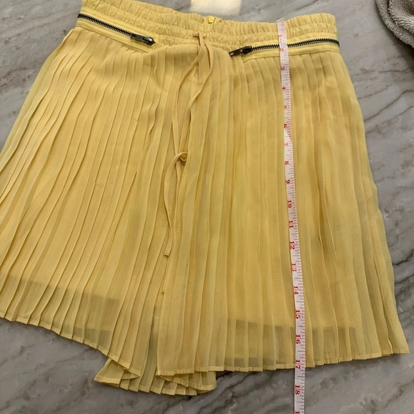 The Kooples Designer A-Line Pleated Yellow Skirt  Women’s size EU38 US 2 - Picture 8 of 13